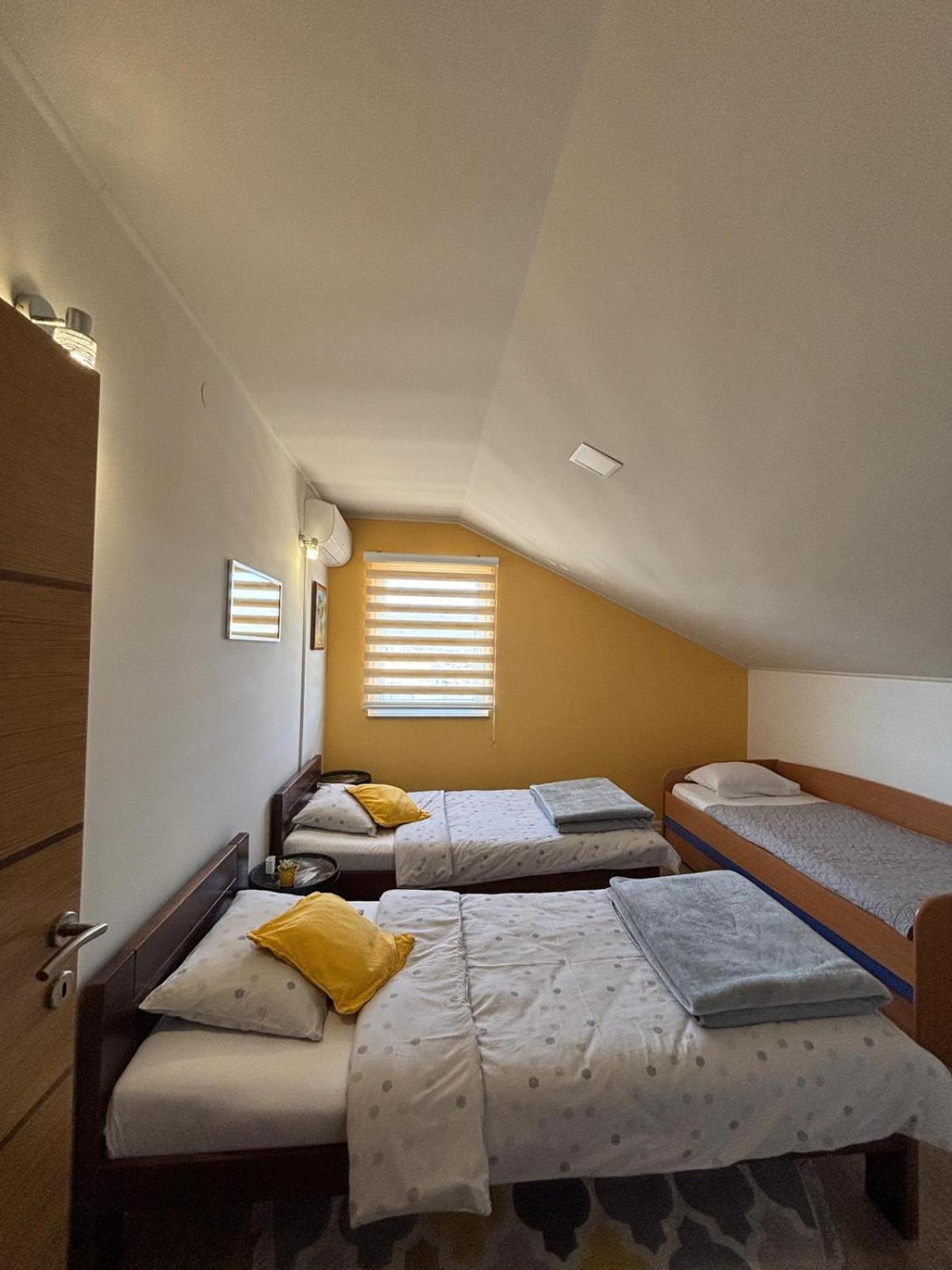 Sobe I Apartman R Bileca Luaran gambar